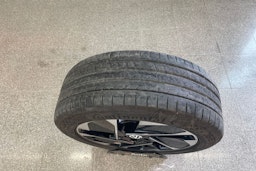 harmaa Volkswagen ID.3 2022 kuva 24.