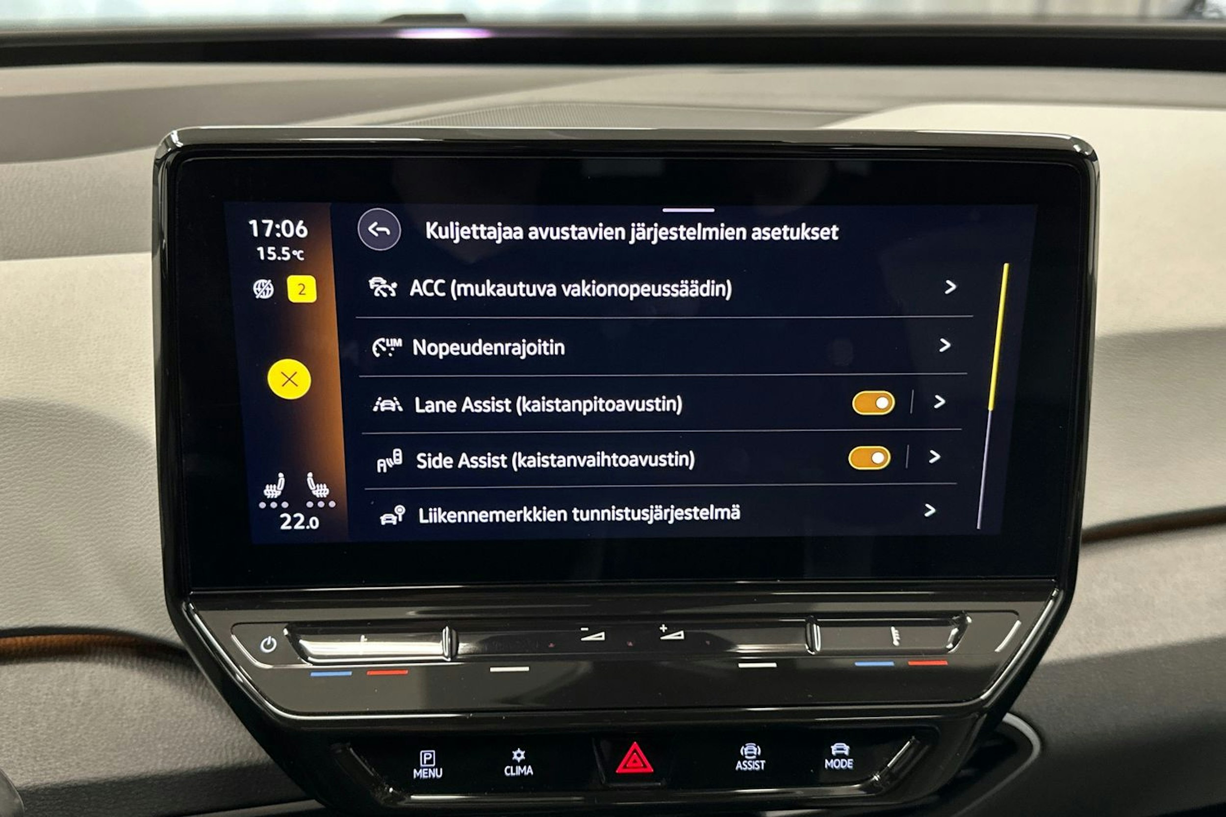 harmaa Volkswagen ID.3 2022 kuva 28.
