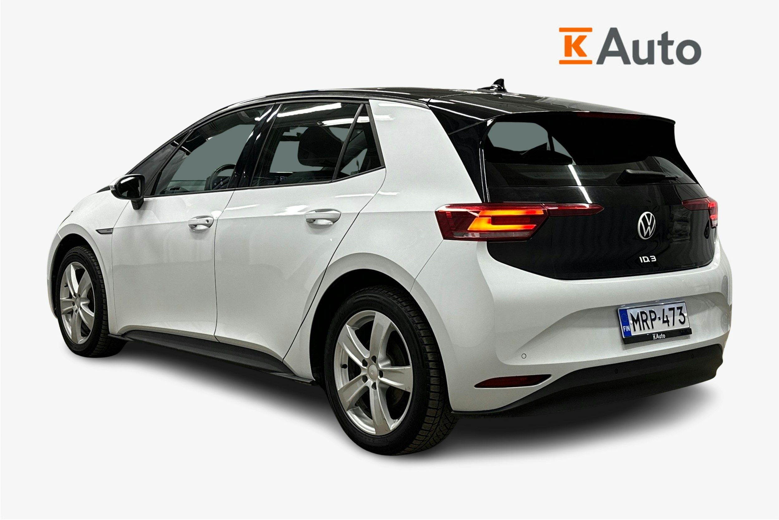 valkoinen Volkswagen ID.3 2022 kuva 2.