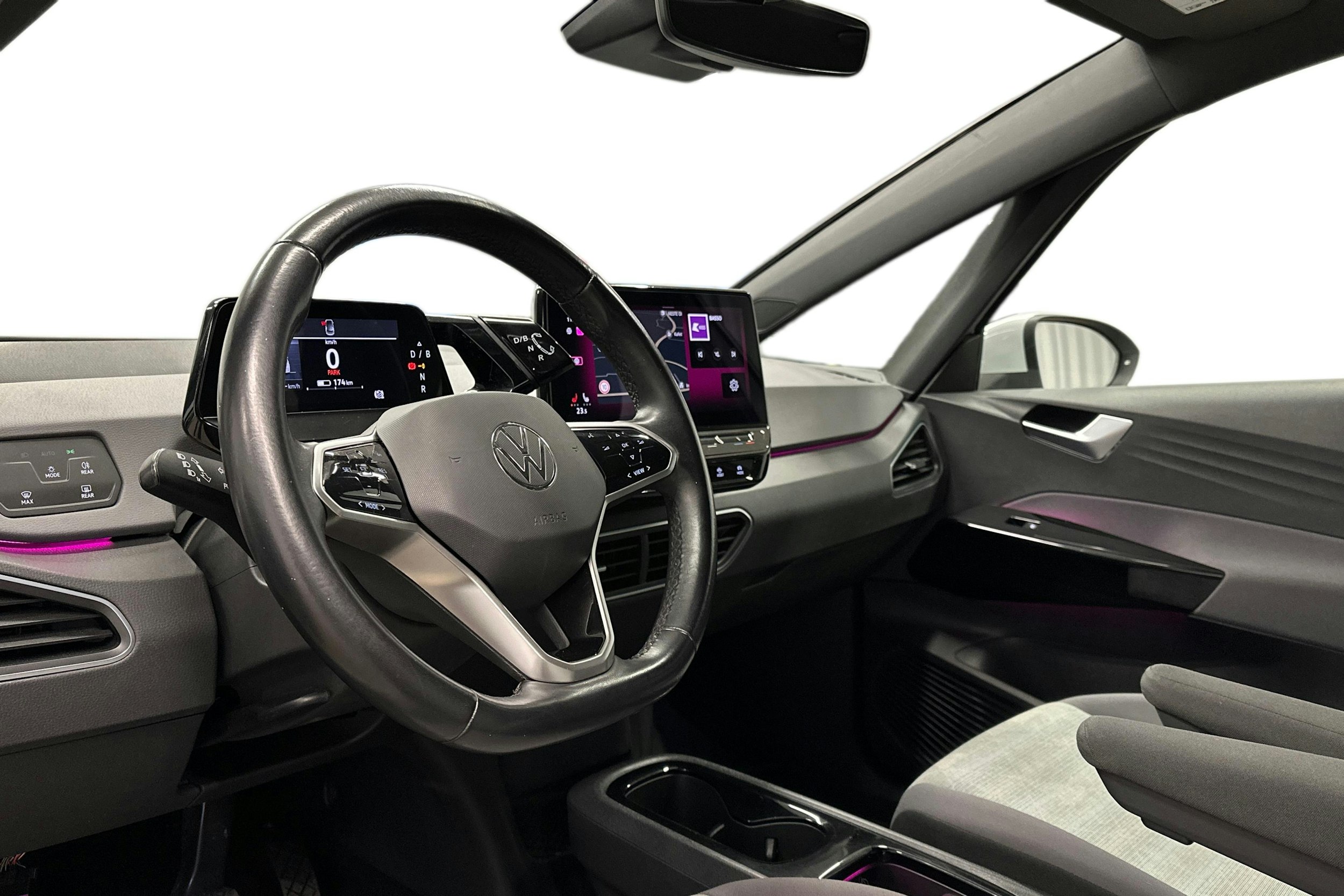 valkoinen Volkswagen ID.3 2022 kuva 7.