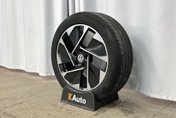 valkoinen Volkswagen ID.3 2022 kuva 13.