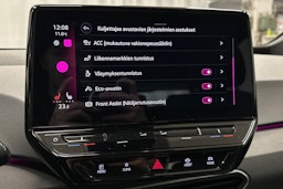 valkoinen Volkswagen ID.3 2022 kuva 25.