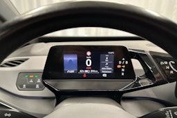 valkoinen Volkswagen ID.3 2022 kuva 16.