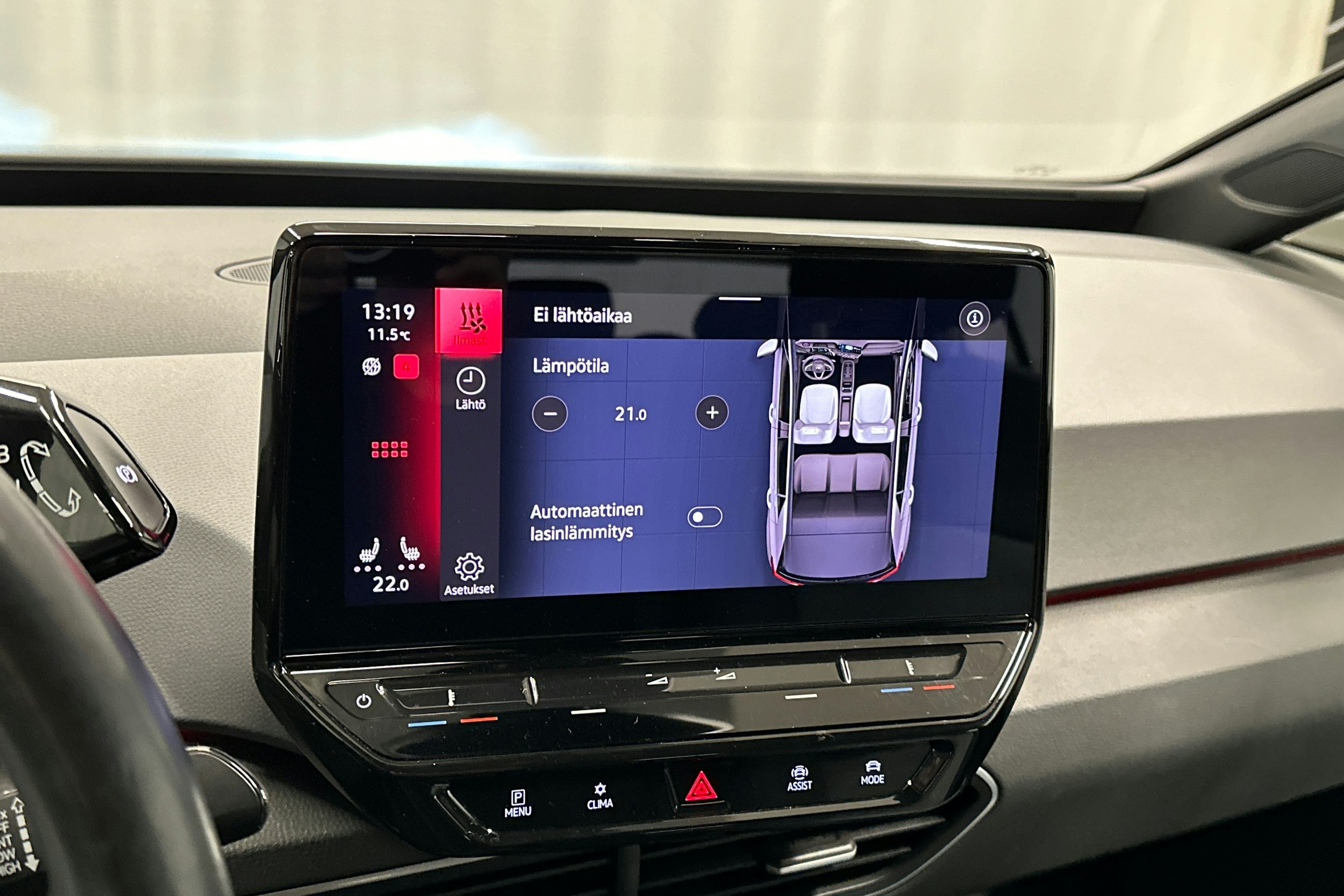 valkoinen Volkswagen ID.3 2022 kuva 23.