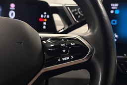 valkoinen Volkswagen ID.3 2022 kuva 17.