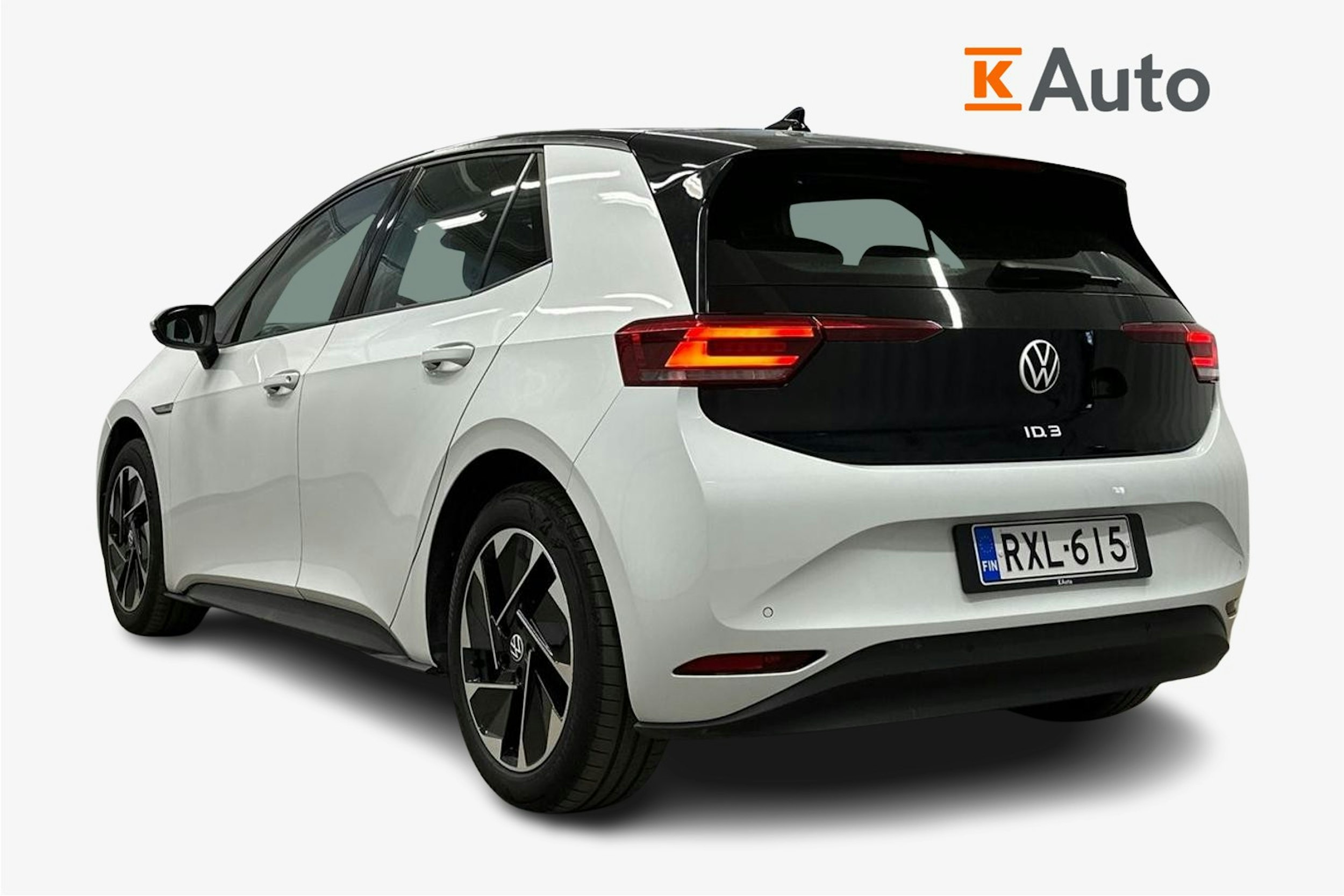 valkoinen Volkswagen ID.3 2022 kuva 2.