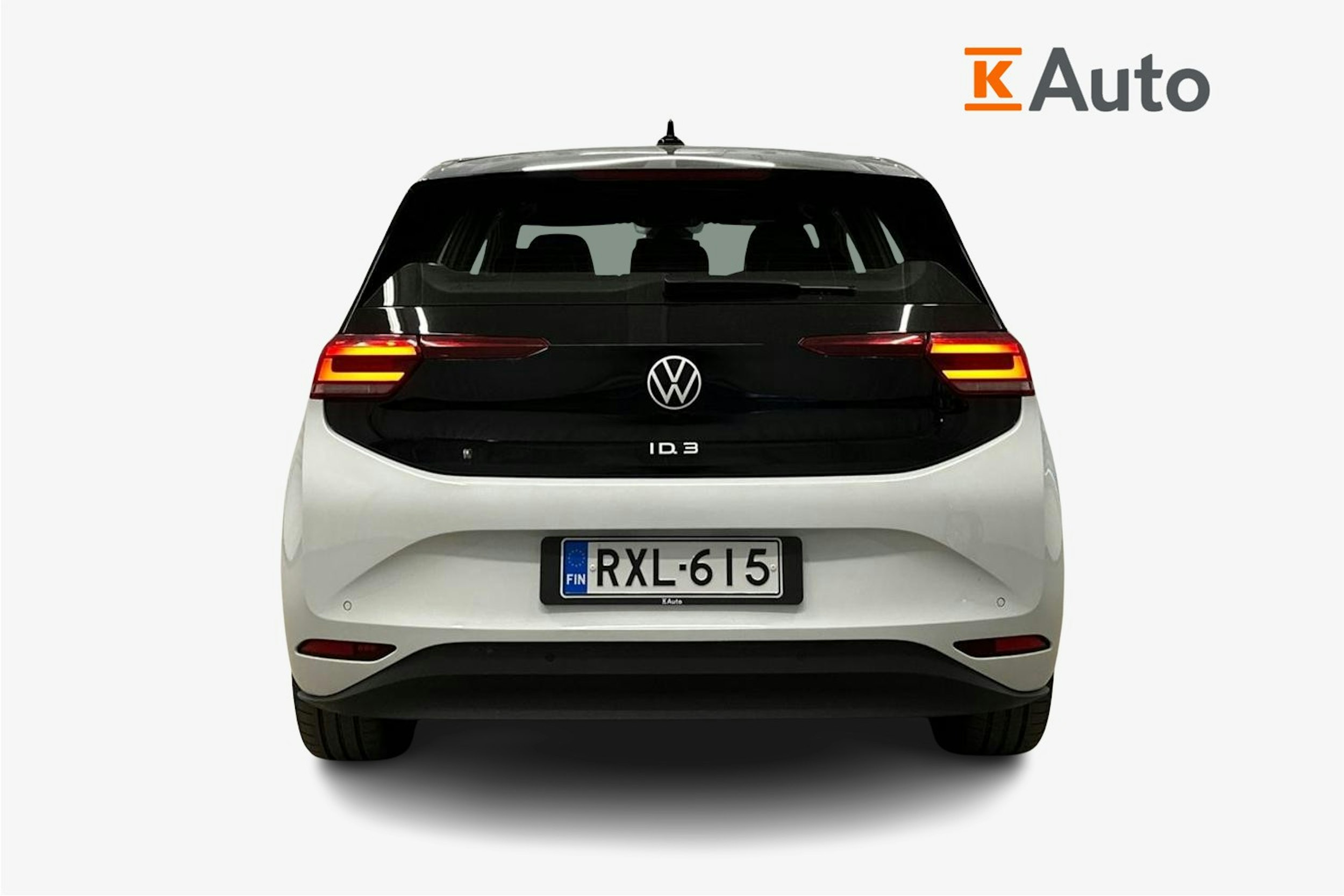 valkoinen Volkswagen ID.3 2022 kuva 3.