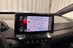 valkoinen Volkswagen ID.3 2022 kuva 22.