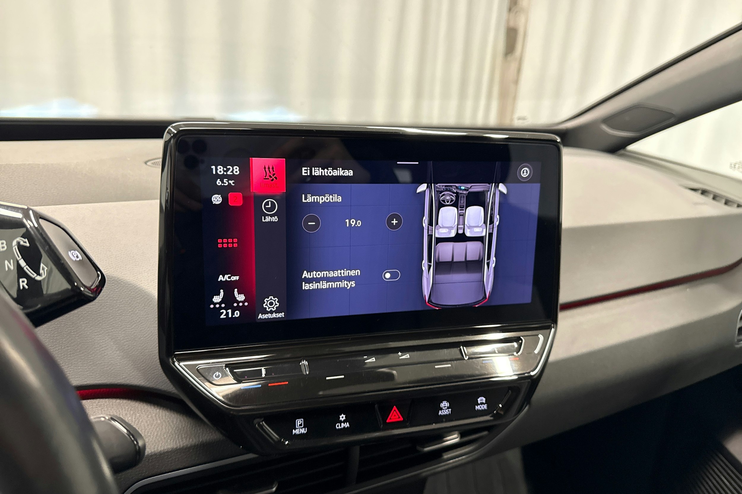 valkoinen Volkswagen ID.3 2022 kuva 24.