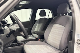 valkoinen Volkswagen ID.3 2022 kuva 26.