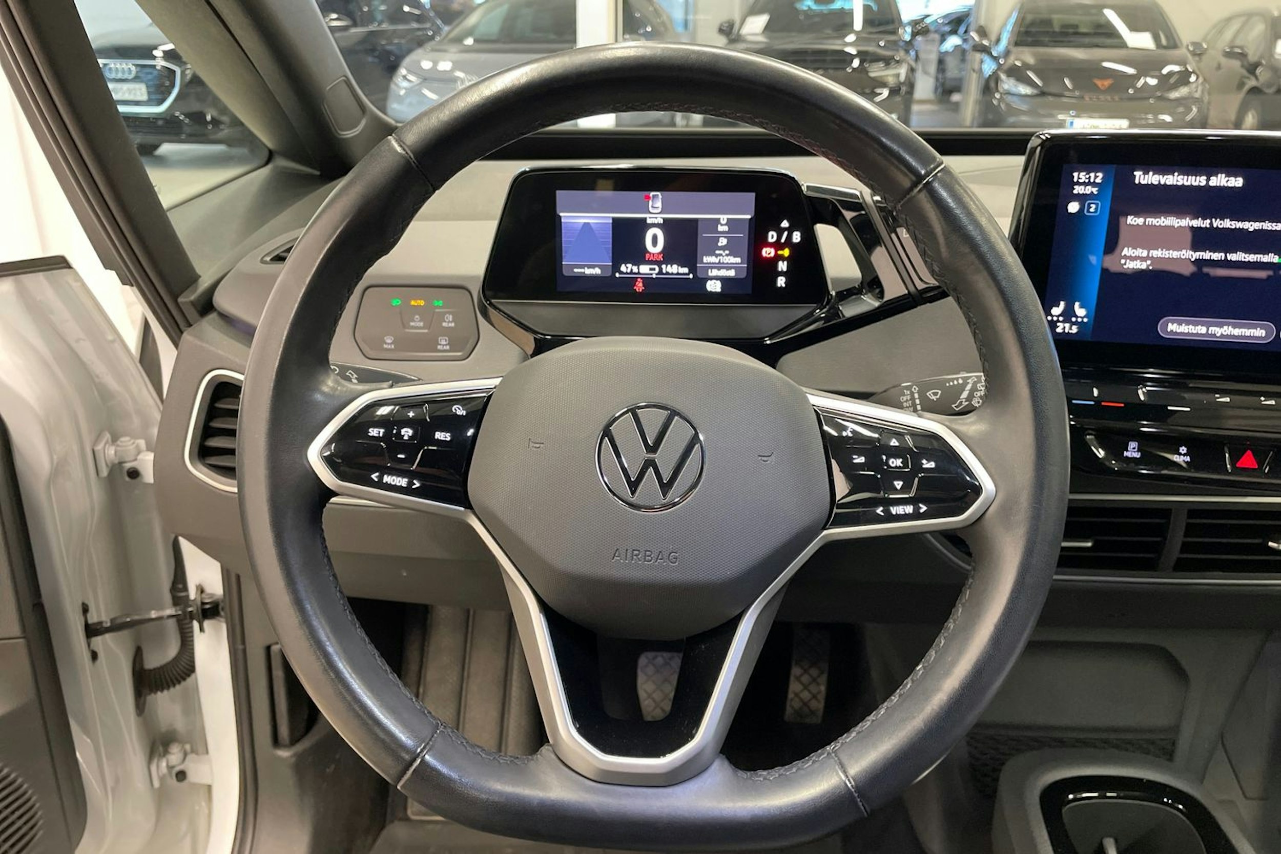 Valkoinen Volkswagen ID.3 2022 kuva 14.