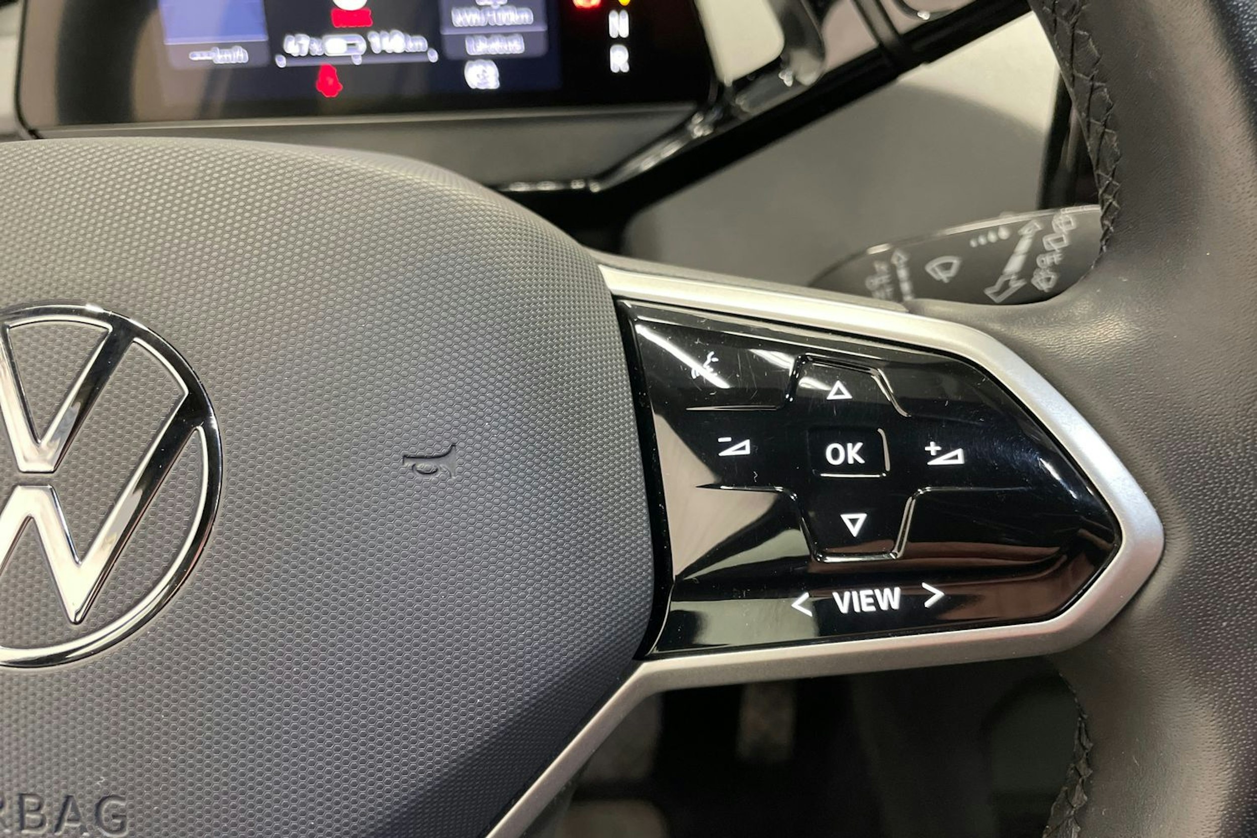 Valkoinen Volkswagen ID.3 2022 kuva 15.