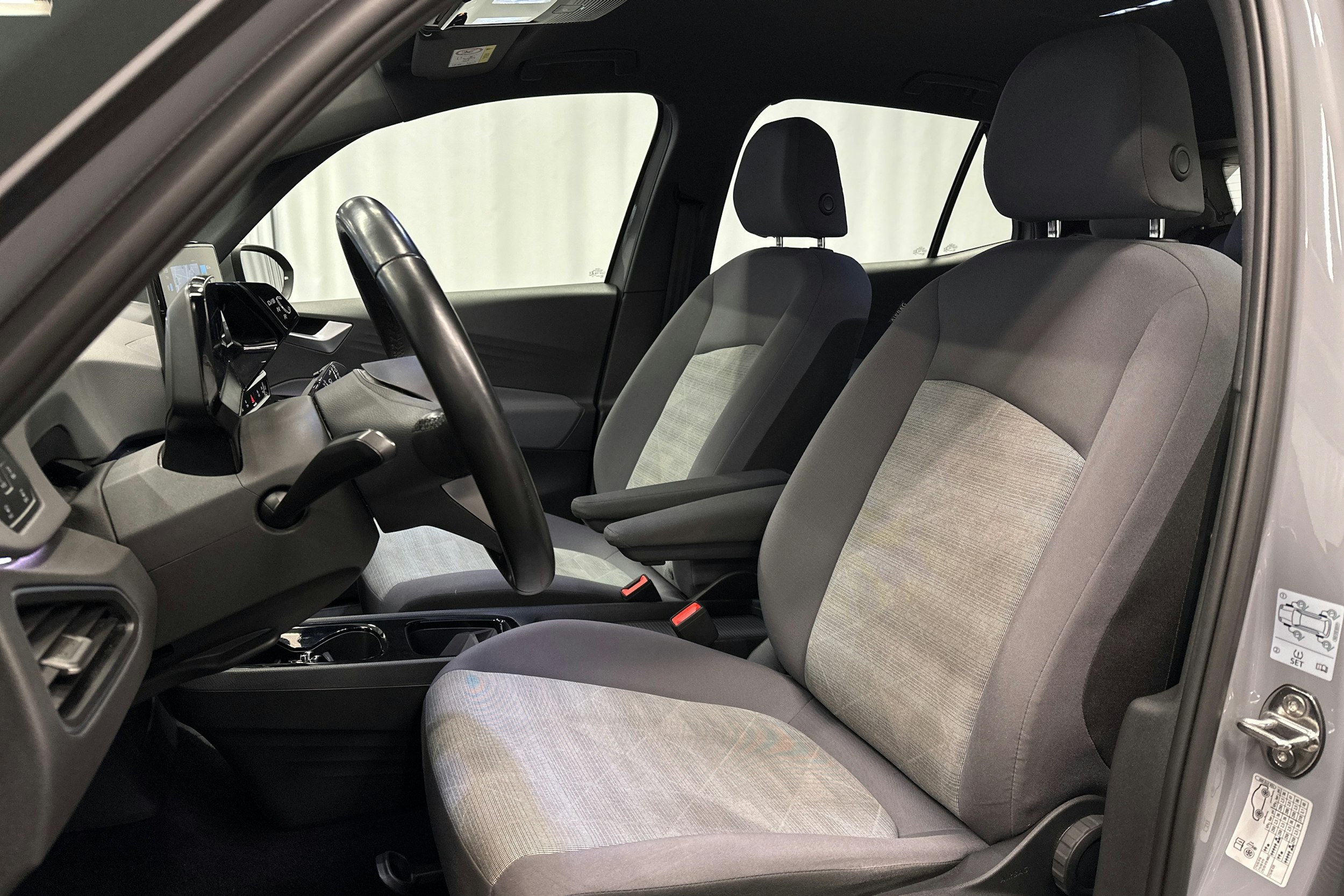 harmaa Volkswagen ID.3 2022 kuva 12.