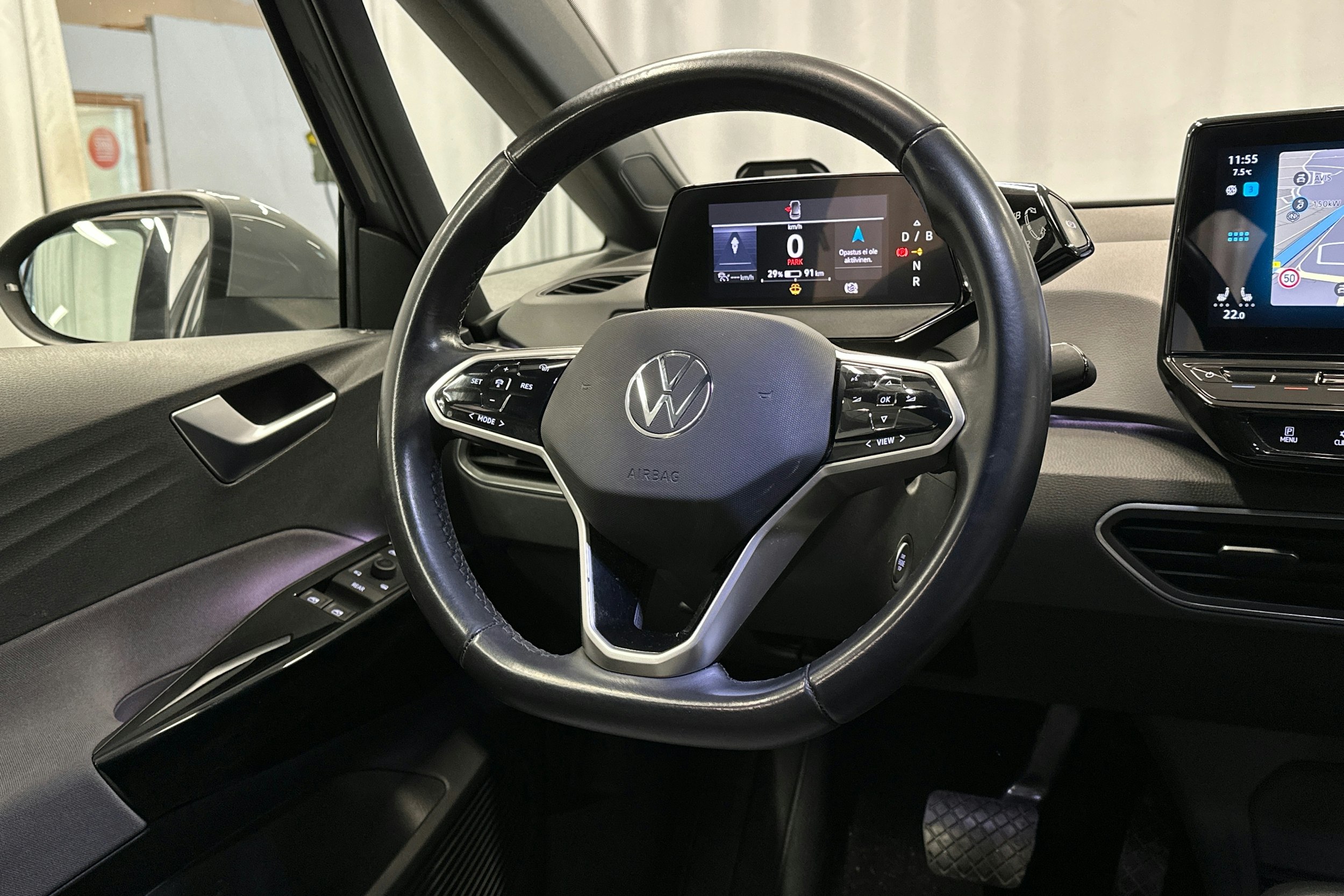 harmaa Volkswagen ID.3 2022 kuva 13.