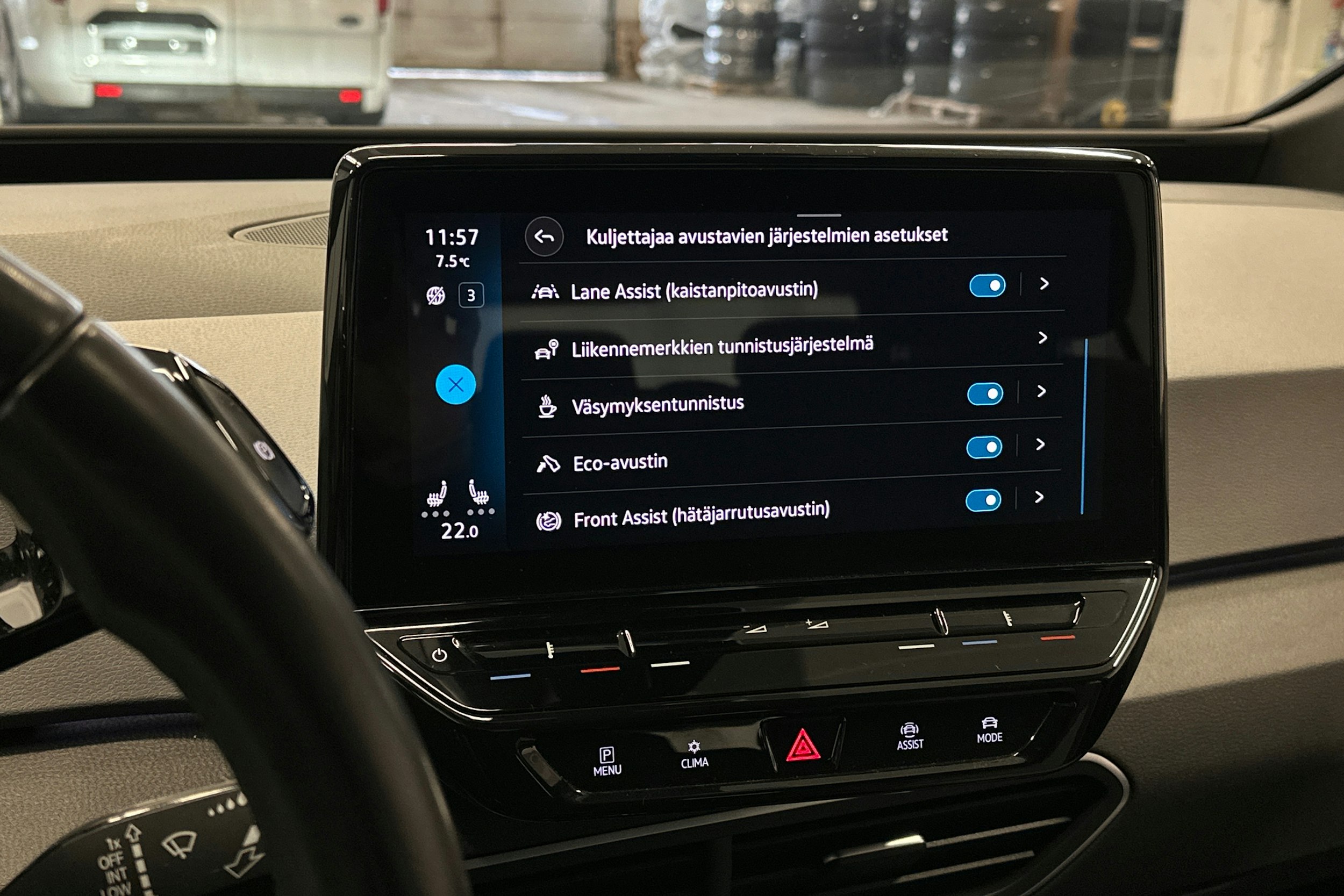 harmaa Volkswagen ID.3 2022 kuva 21.