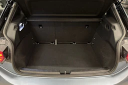 sininen Volkswagen ID.3 2022 kuva 14.