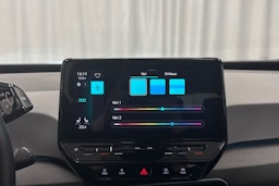 harmaa Volkswagen ID.3 2023 kuva 23.