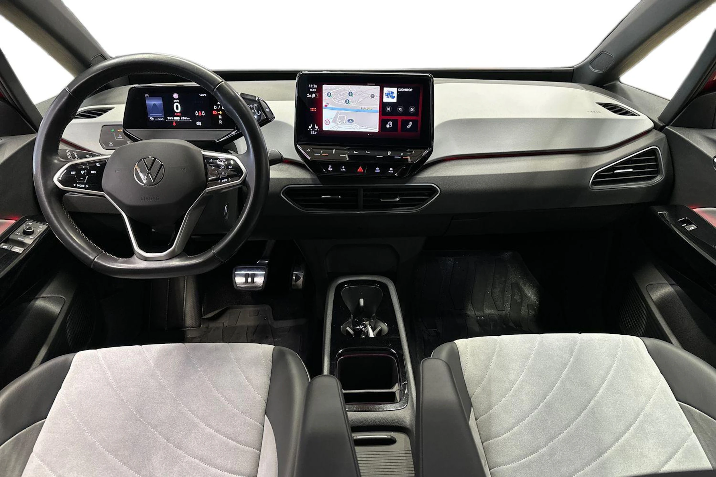 punainen Volkswagen ID.3 2023 kuva 9.