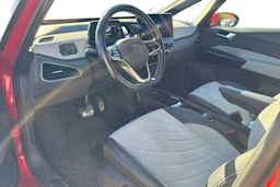 punainen Volkswagen ID.3 2023 kuva 3.