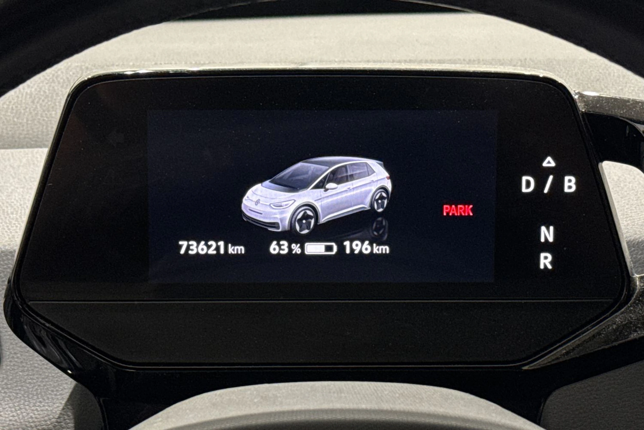 harmaa Volkswagen ID.3 2023 kuva 17.