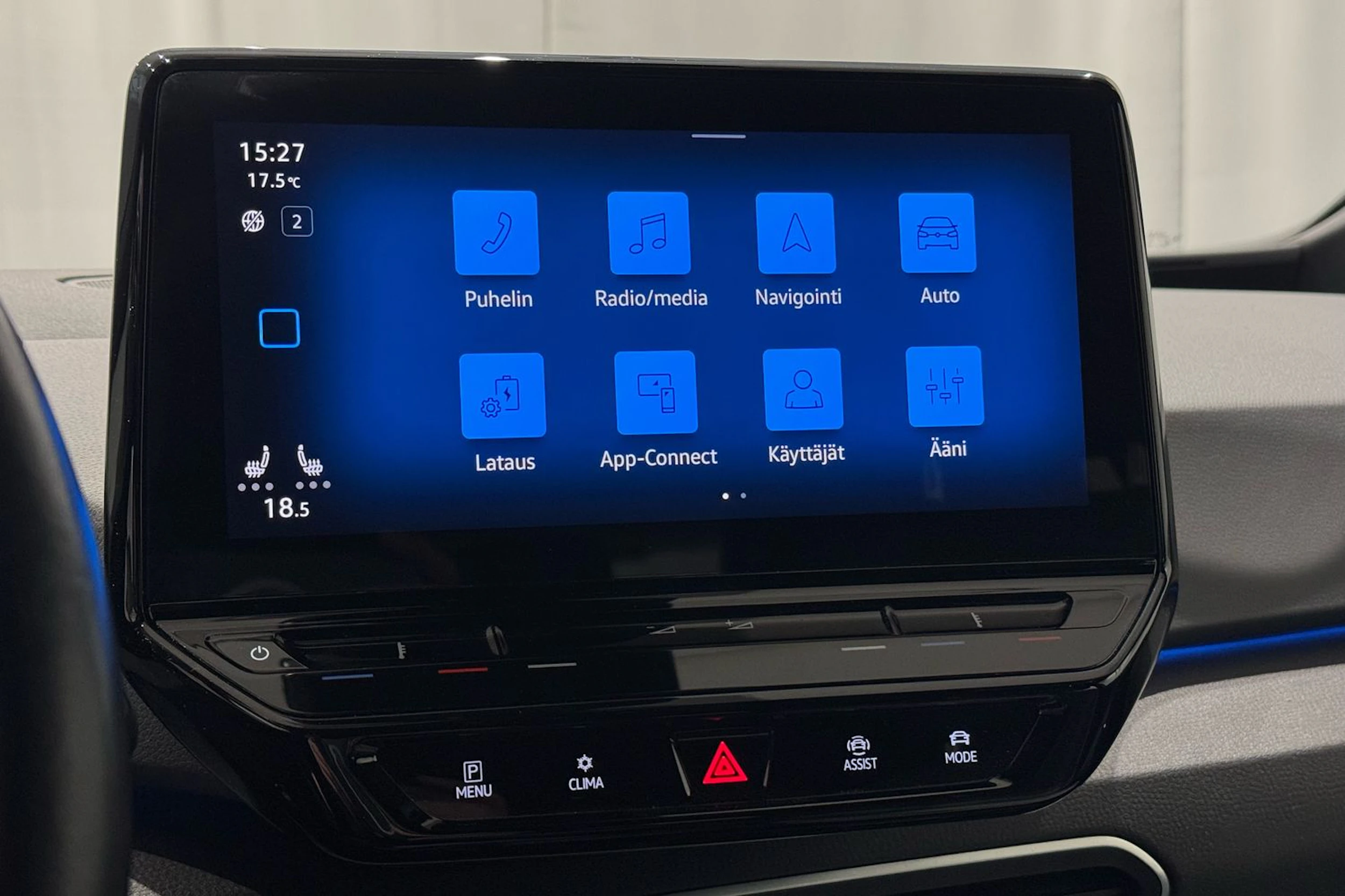 harmaa Volkswagen ID.3 2023 kuva 18.