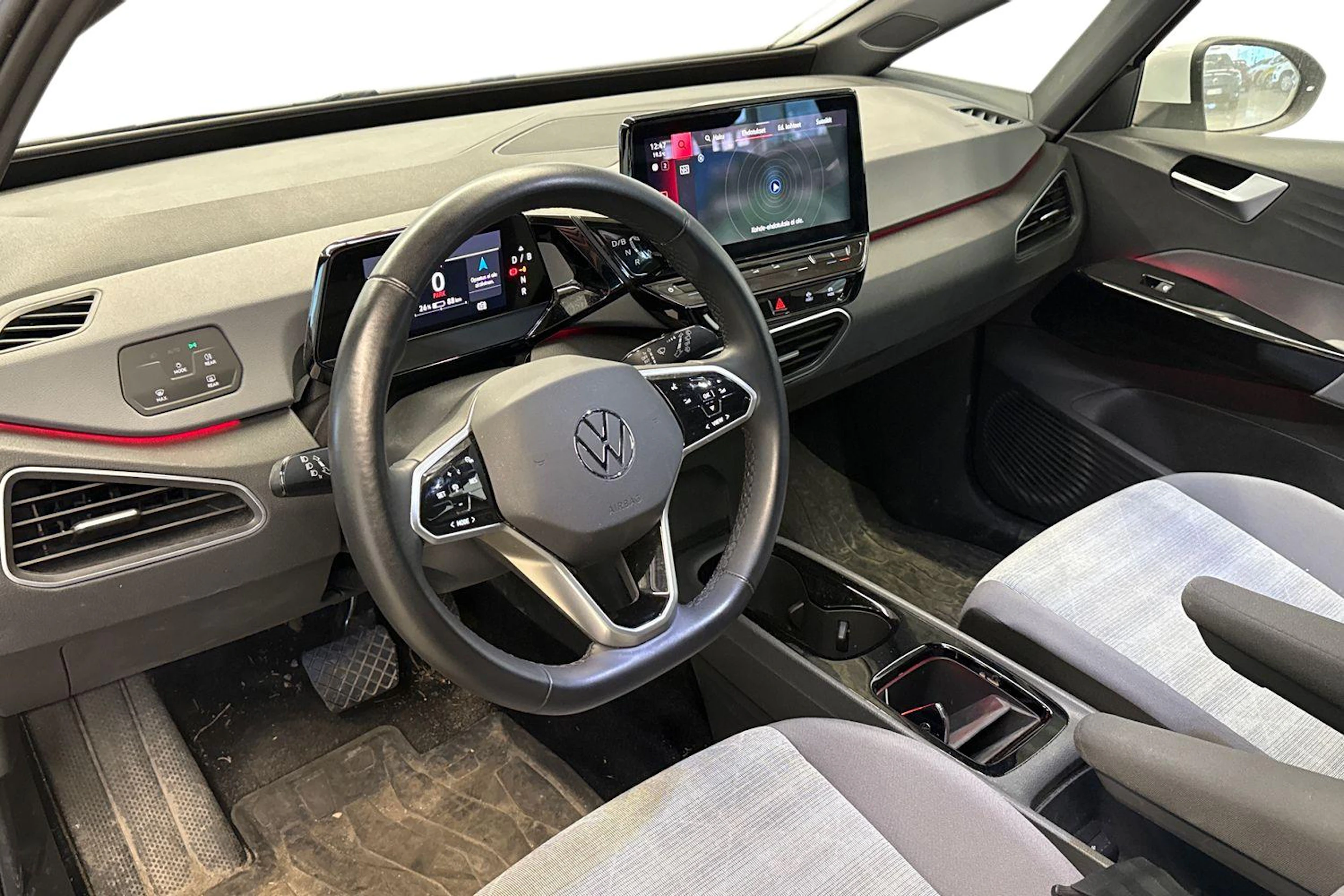 valkoinen Volkswagen ID.3 2023 kuva 3.