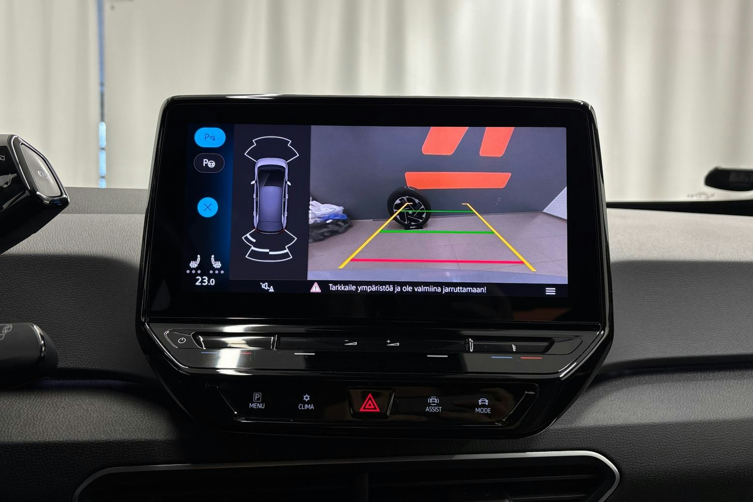 harmaa Volkswagen ID.3 2023 kuva 22.