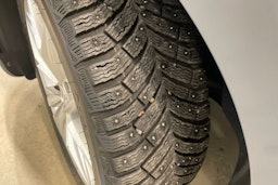 harmaa Volkswagen ID.3 2023 kuva 13.