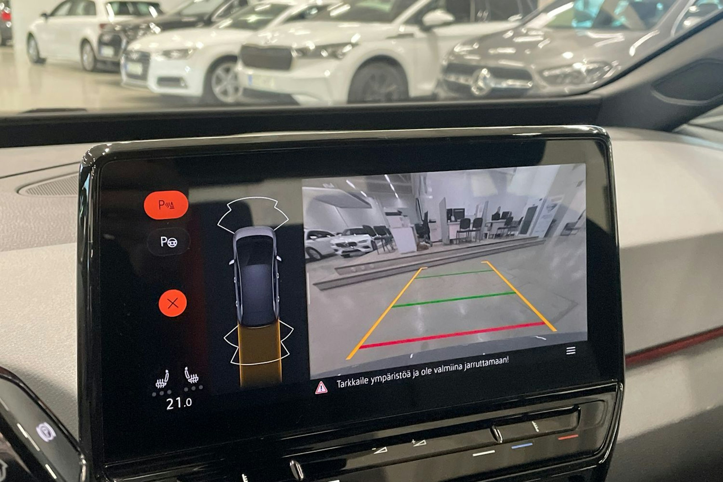 harmaa Volkswagen ID.3 2023 kuva 20.