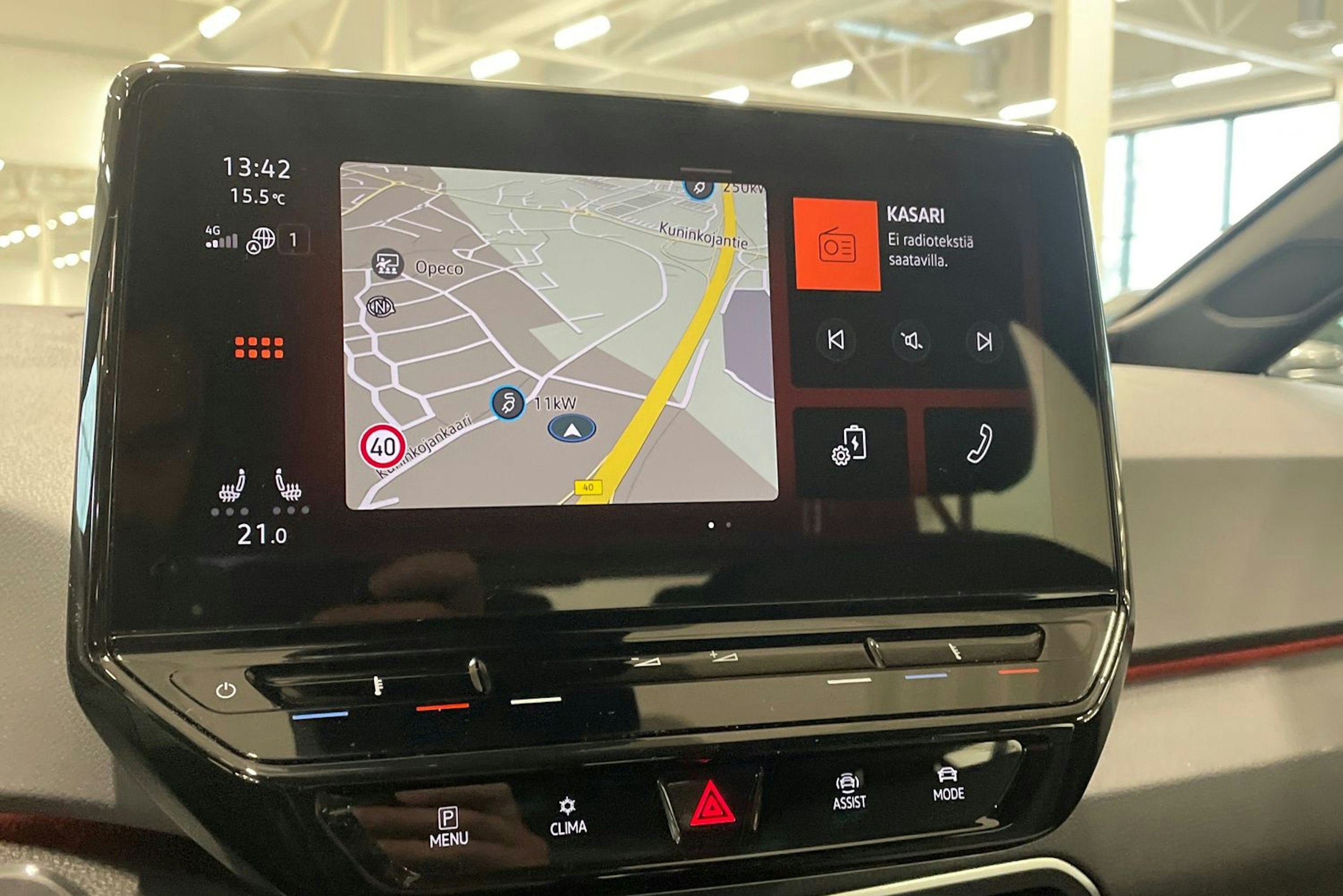 harmaa Volkswagen ID.3 2023 kuva 21.