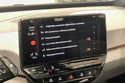 harmaa Volkswagen ID.3 2023 kuva 31.