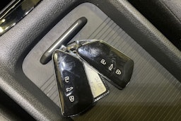 harmaa Volkswagen ID.3 2023 kuva 34.