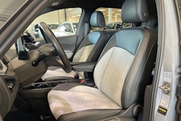 harmaa Volkswagen ID.3 2023 kuva 14.