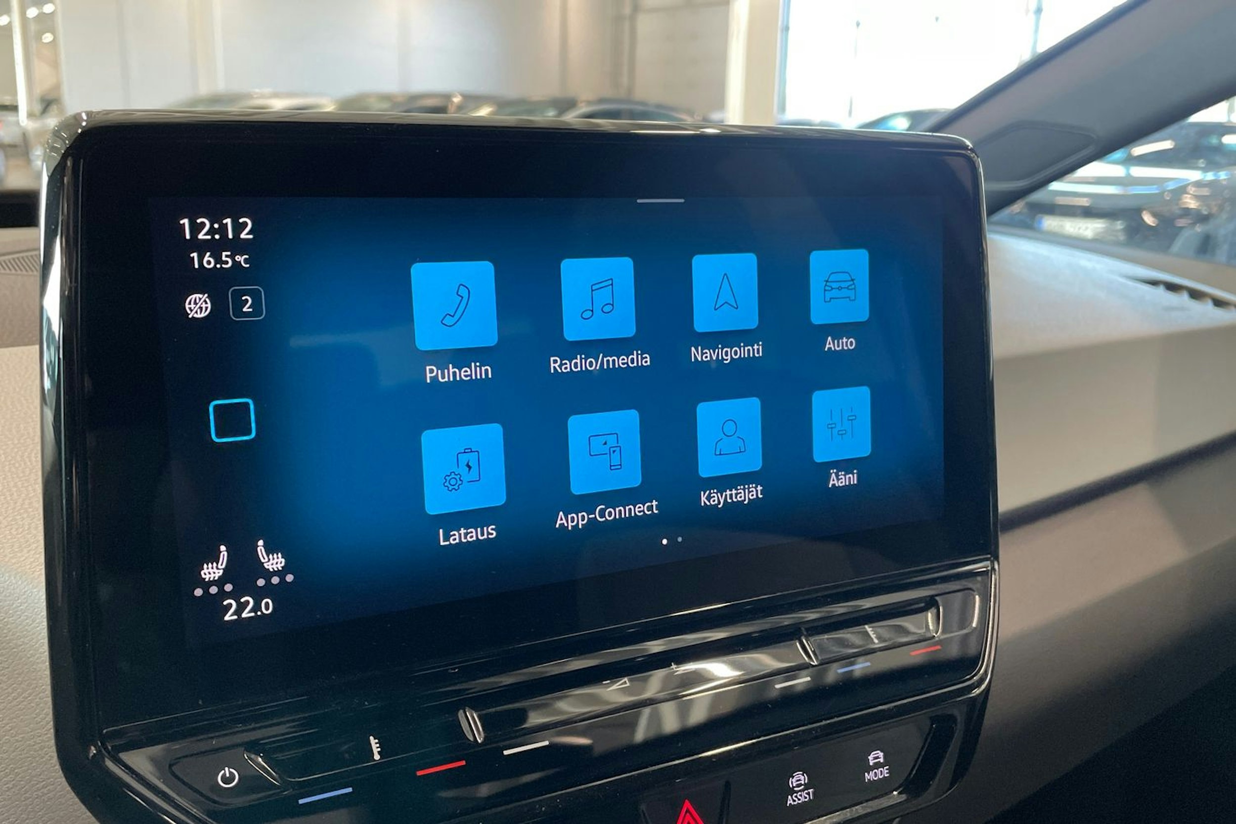 harmaa Volkswagen ID.3 2023 kuva 25.