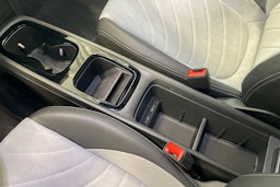 harmaa Volkswagen ID.3 2023 kuva 34.