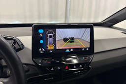 punainen Volkswagen ID.3 2023 kuva 20.