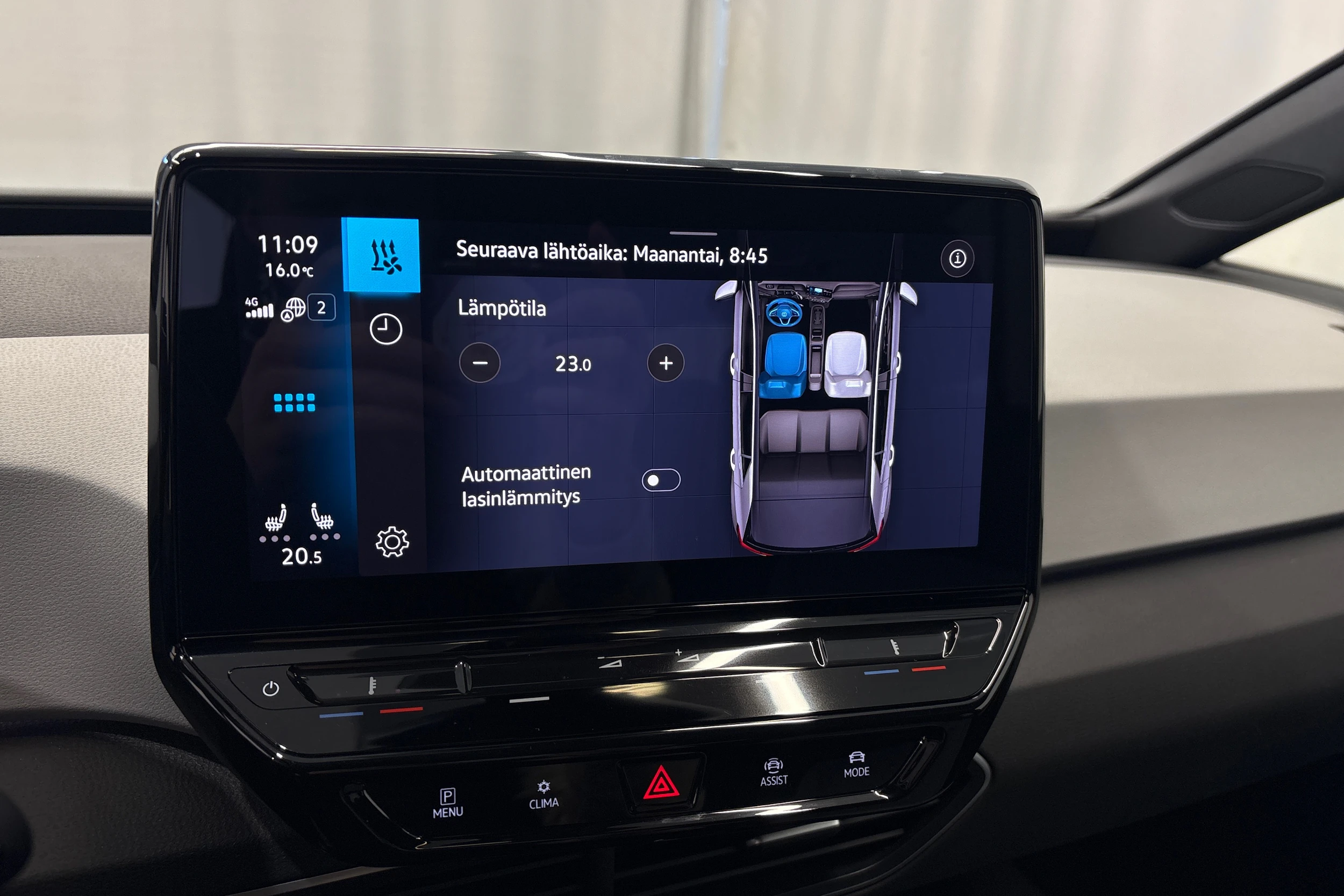 punainen Volkswagen ID.3 2023 kuva 22.