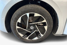 harmaa Volkswagen ID.3 2023 kuva 9.