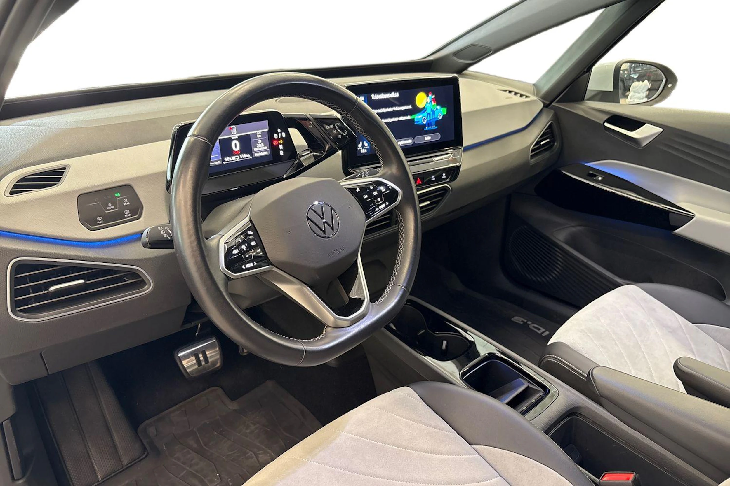 valkoinen Volkswagen ID.3 2023 kuva 6.