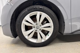 harmaa Volkswagen ID.3 2023 kuva 13.