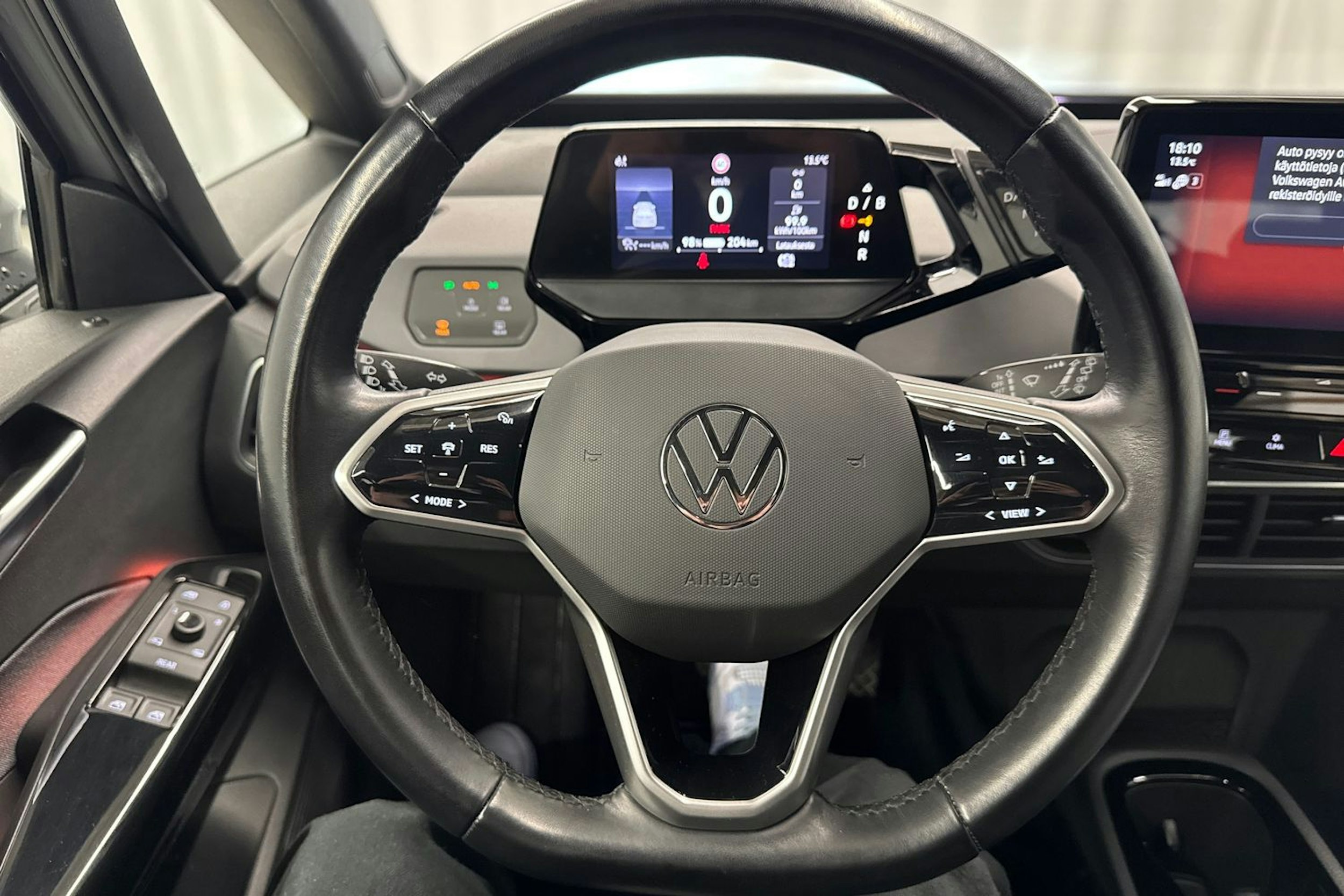 harmaa Volkswagen ID.3 2023 kuva 14.