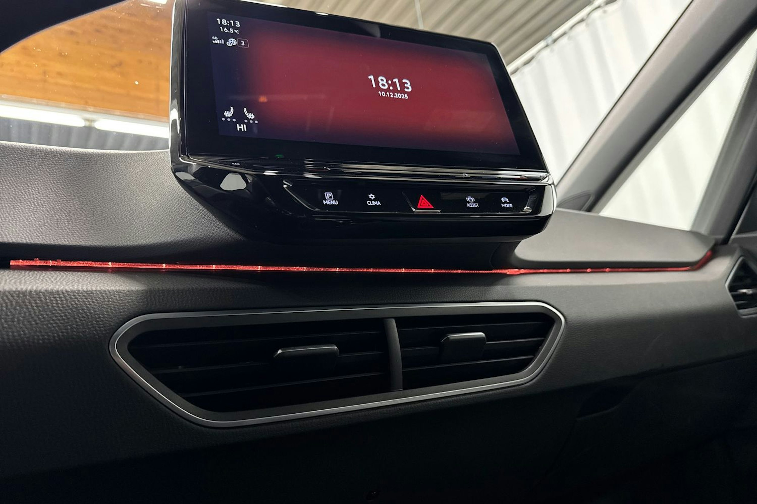 harmaa Volkswagen ID.3 2023 kuva 23.