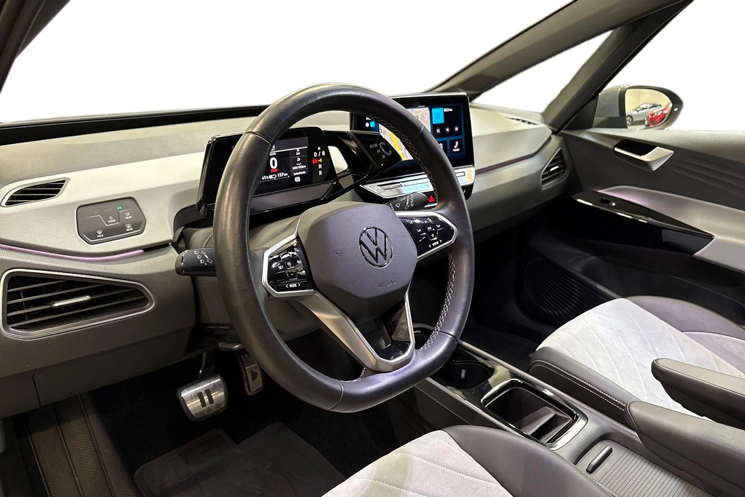 harmaa Volkswagen ID.3 2023 kuva 6.