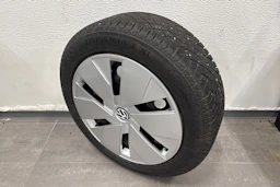 harmaa Volkswagen ID.3 2023 kuva 10.
