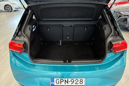 sininen Volkswagen ID.3 2023 kuva 15.