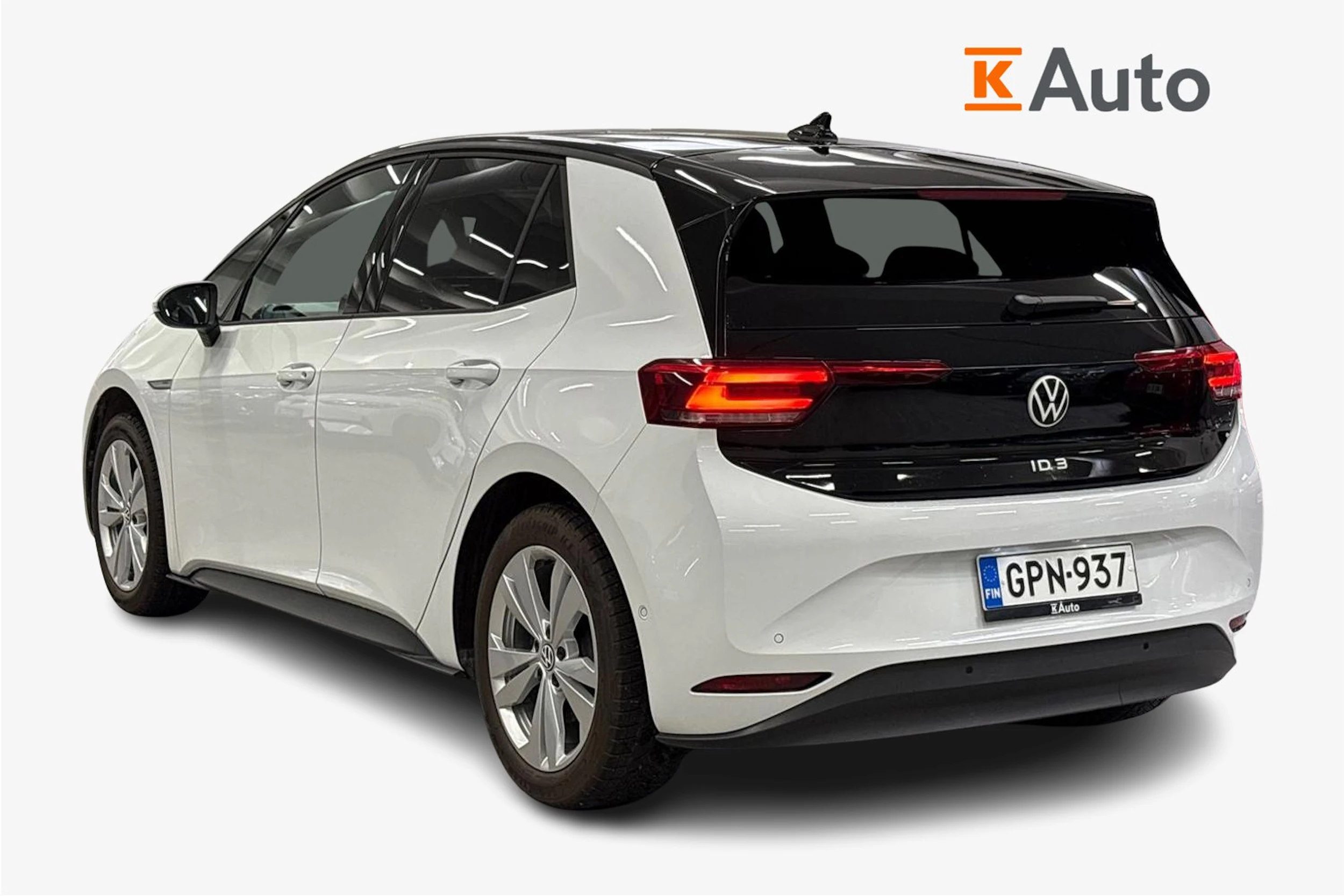 valkoinen Volkswagen ID.3 2023 kuva 2.