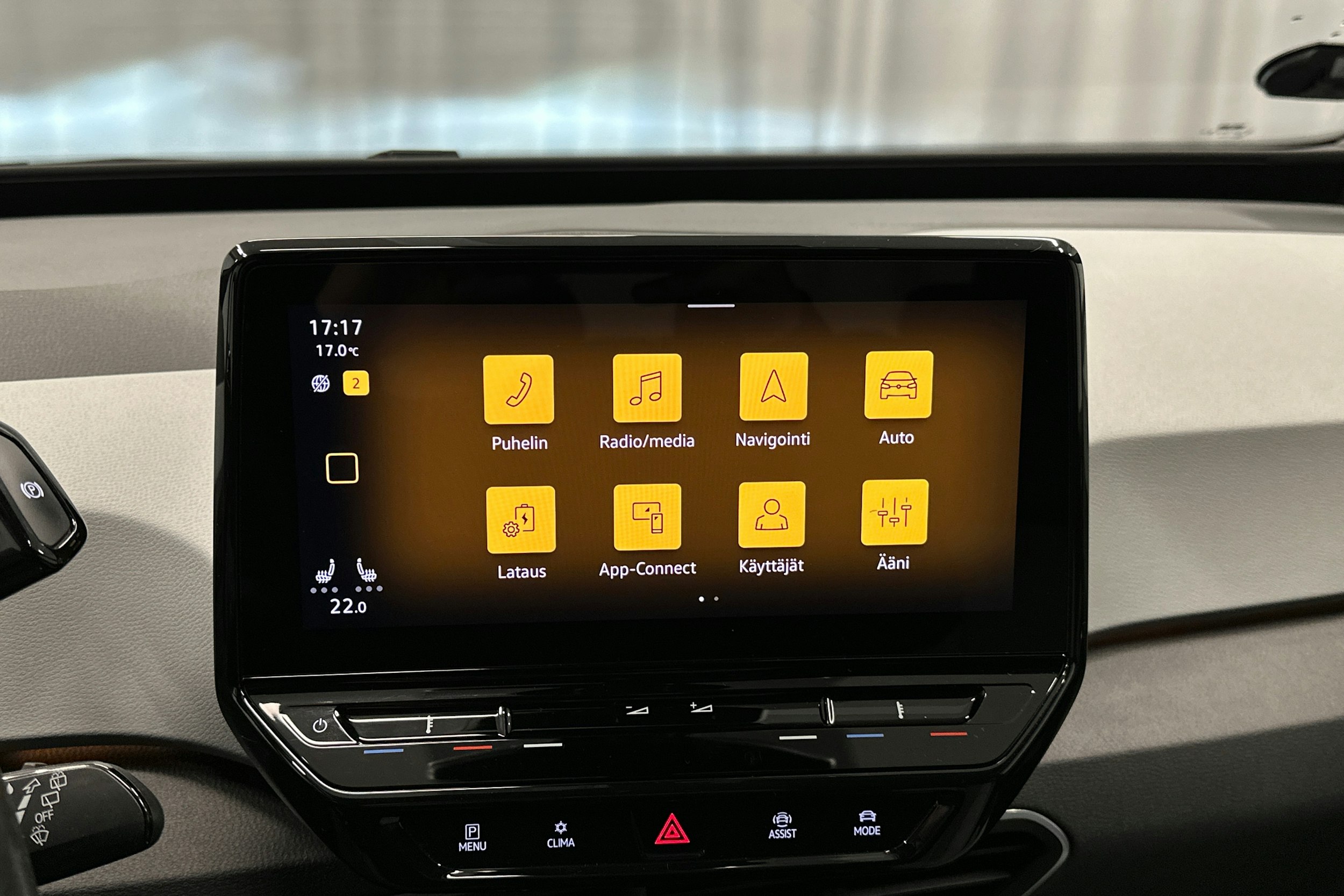 harmaa Volkswagen ID.3 2023 kuva 20.