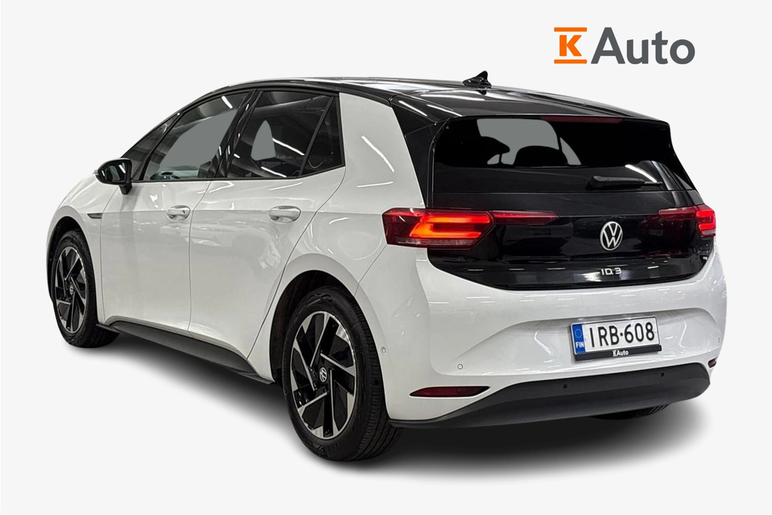 valkoinen Volkswagen ID.3 2023 kuva 2.