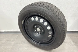 punainen Volkswagen ID.3 2023 kuva 10.