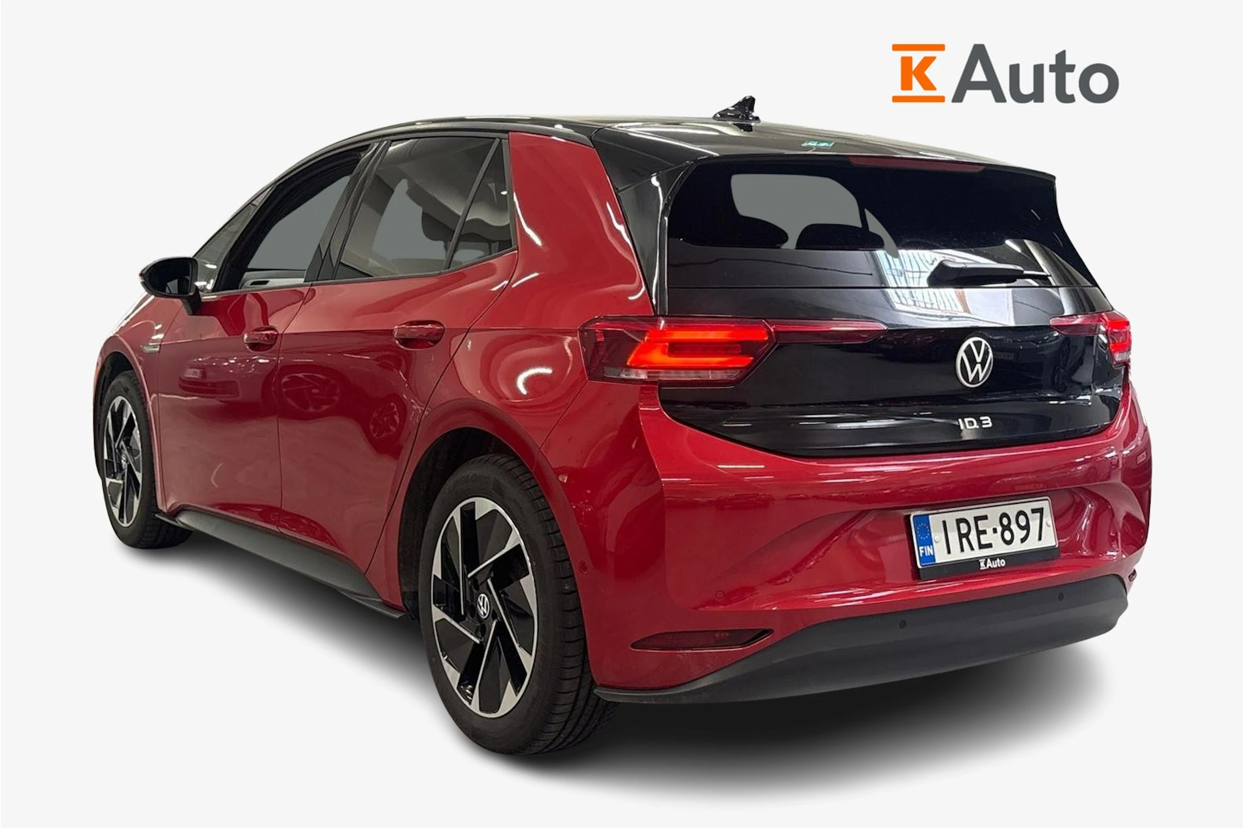 punainen Volkswagen ID.3 2023 kuva 2.